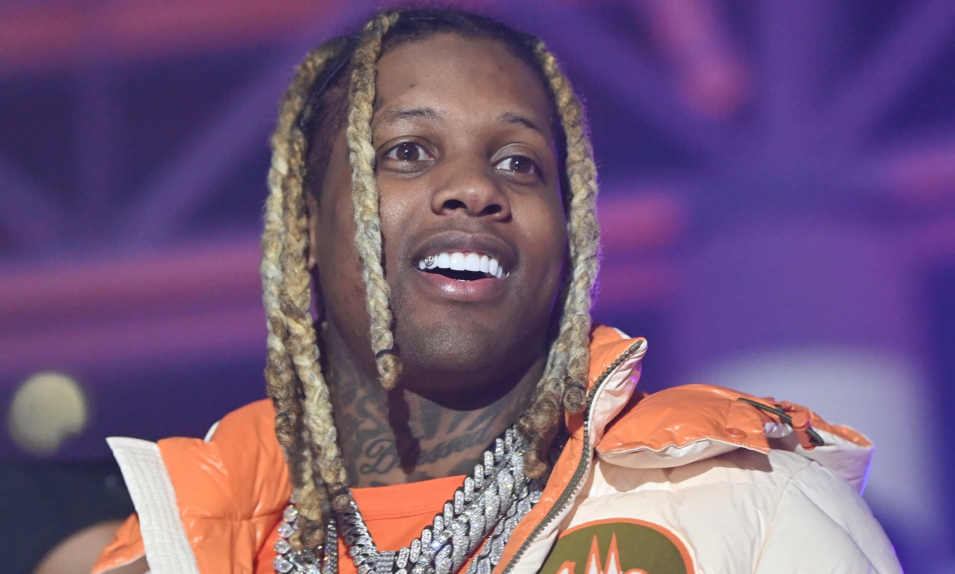 Lil Durk’s Neighborhood Heroes Organization Delivers 29,000 Bottles of Hand Sanitizer to Illinois Prisons