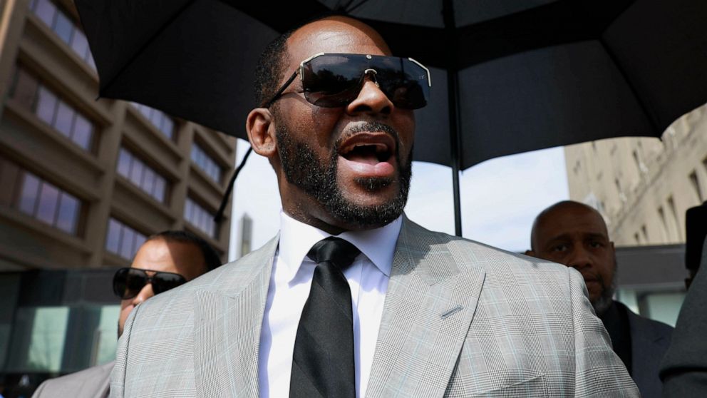 R. Kelly tells judge he won’t testify at ongoing trial