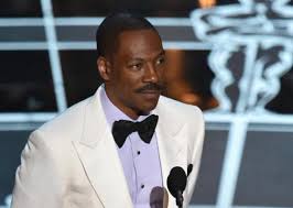 Eddie Murphy Says Robin Williams Tried to Stop His Oscars Speech — The Moment That Still Echoes