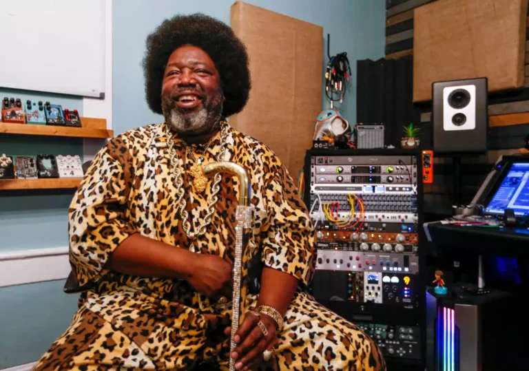 THE PRICE OF THE RECORD: AFROMAN, FREE SPEECH, AND WHO OWNS THE STORY